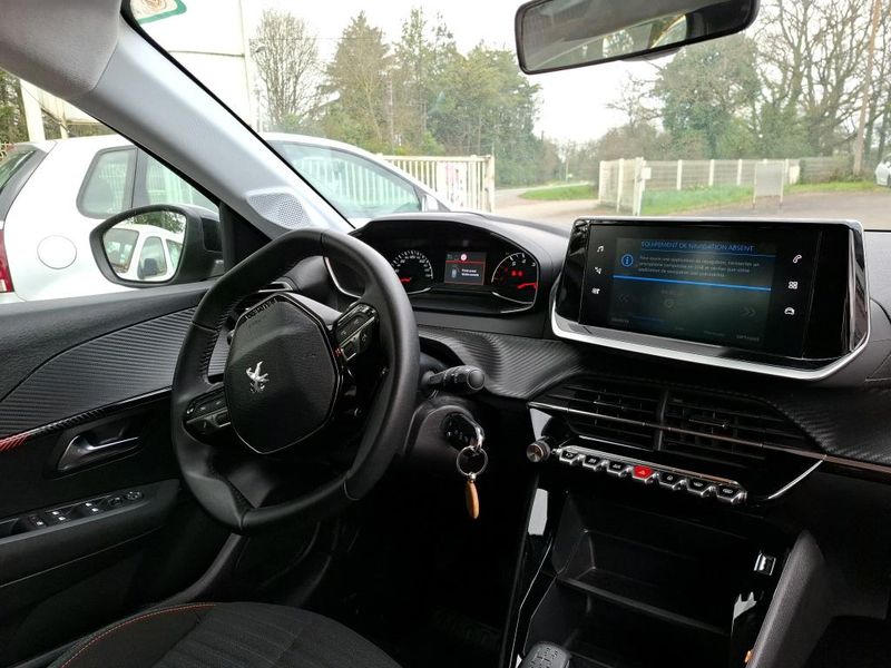 Peugeot 208 1.2 PureTech Active Pack 2023 – снимка 10
