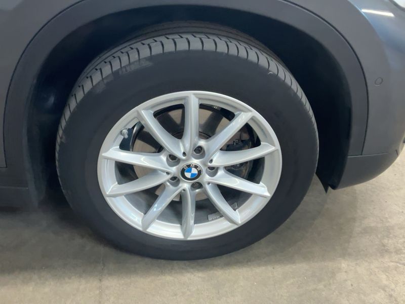 BMW X1 sDrive 18d Advantage 2019 – снимка 11