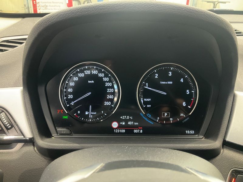 BMW X1 sDrive 18d Advantage 2019 – снимка 19