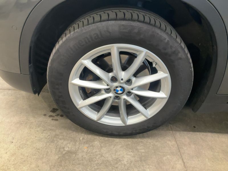BMW X1 sDrive 18d Advantage 2019 – снимка 3