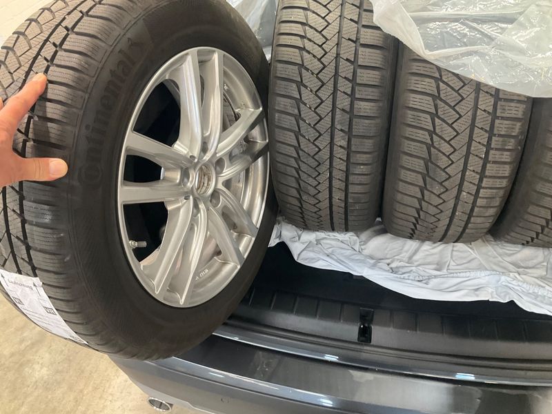 BMW X1 sDrive 18d Advantage 2019 – снимка 15