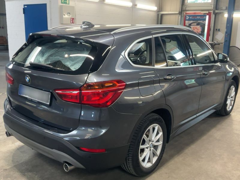 BMW X1 sDrive 18d Advantage 2019 – снимка 8