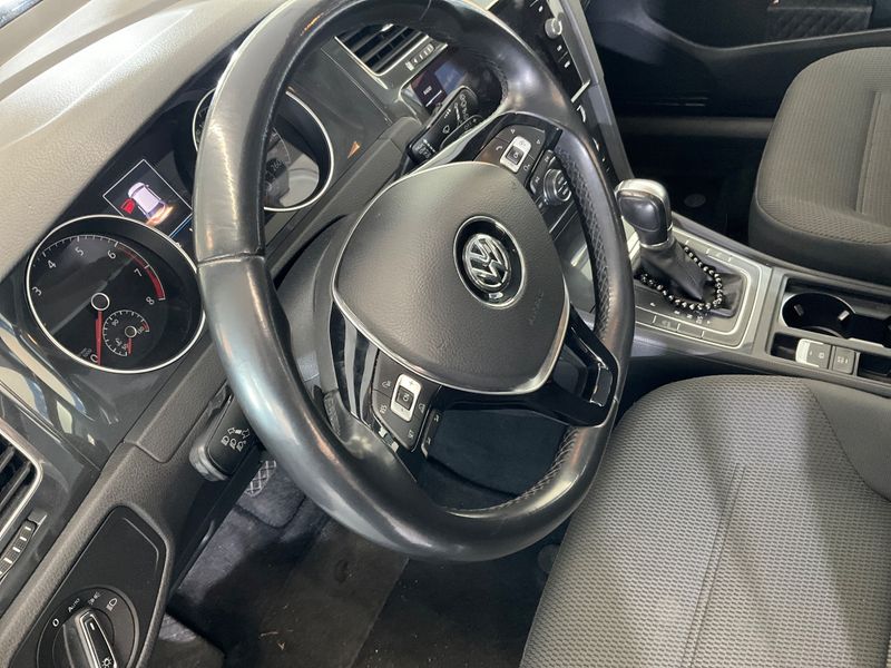 Volkswagen Golf VII 1.4 TSI Comfortline BlueMotion Tech 2017 – снимка 29