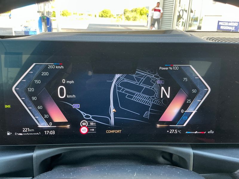 BMW 3er 320d Mild-Hybrid xDrive M Sport 2025 – снимка 18