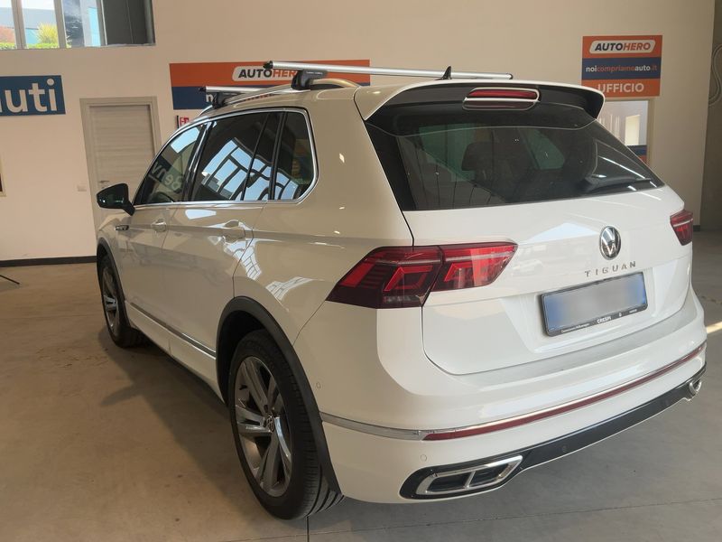 Volkswagen Tiguan 2.0 TDI R-Line 2022 – снимка 6