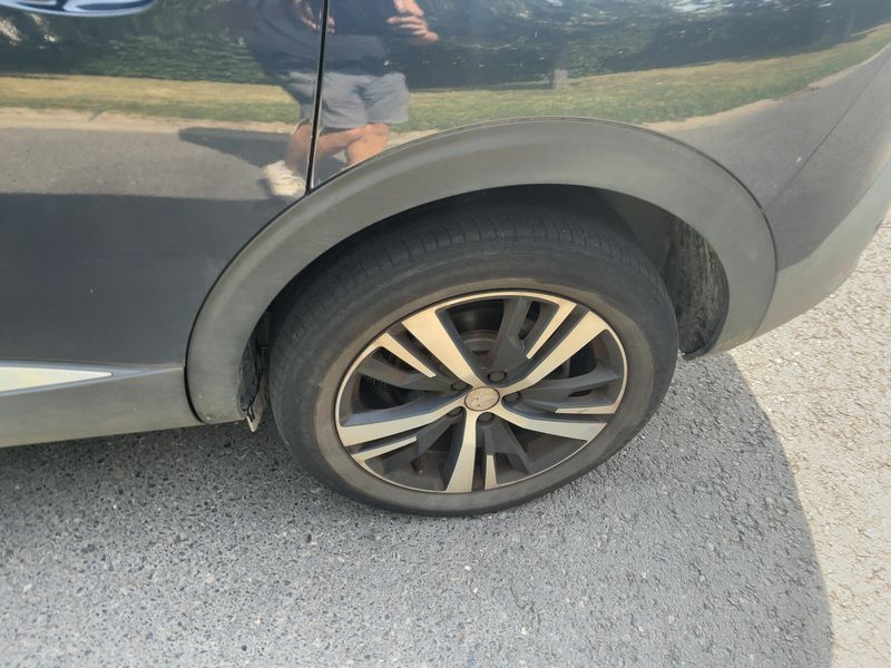 Peugeot 5008 1.5 Blue-HDi Allure 2018 – снимка 5