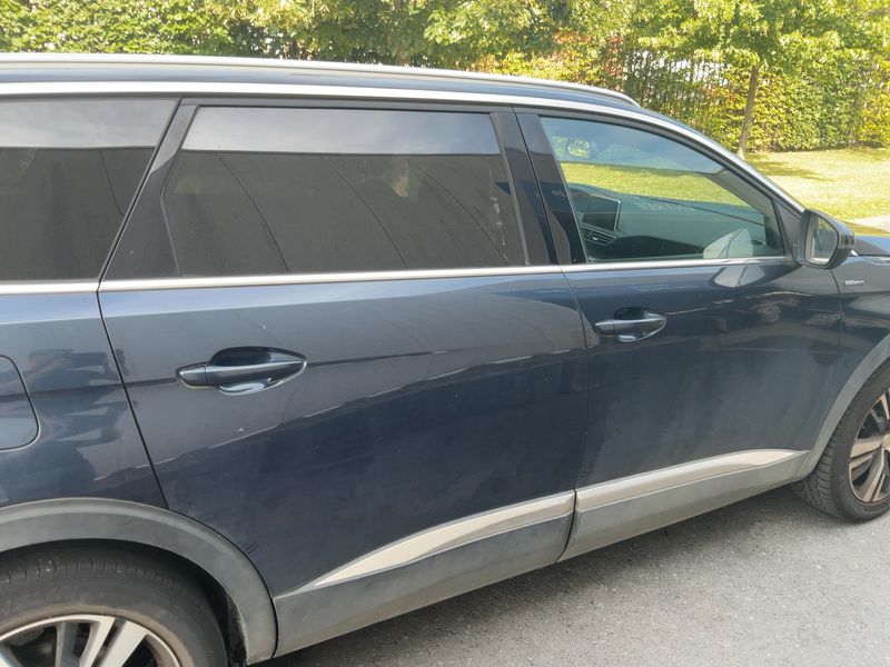 Peugeot 5008 1.5 Blue-HDi Allure 2018 – снимка 10
