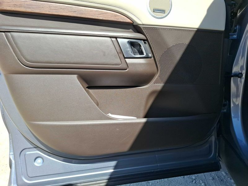Land Rover Discovery 5 3.0 Td6 HSE LUXURY 2018 – снимка 46