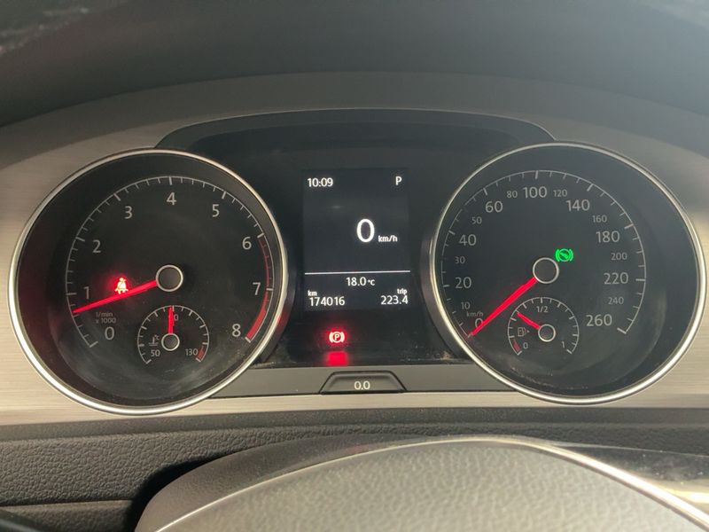 Volkswagen Golf VII 1.2 TSI Comfortline BlueMotion Tech 2014 – снимка 18