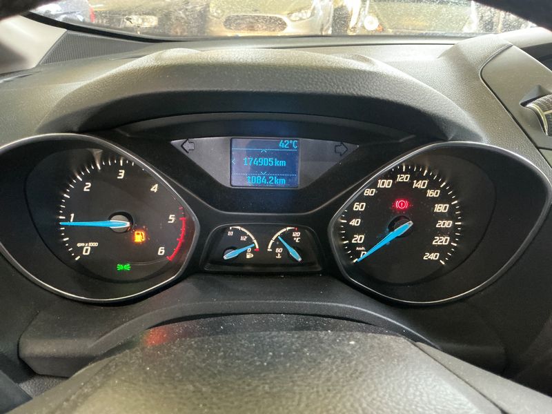Ford Grand C-Max 1.6 TDCi Titanium 2010 – снимка 18
