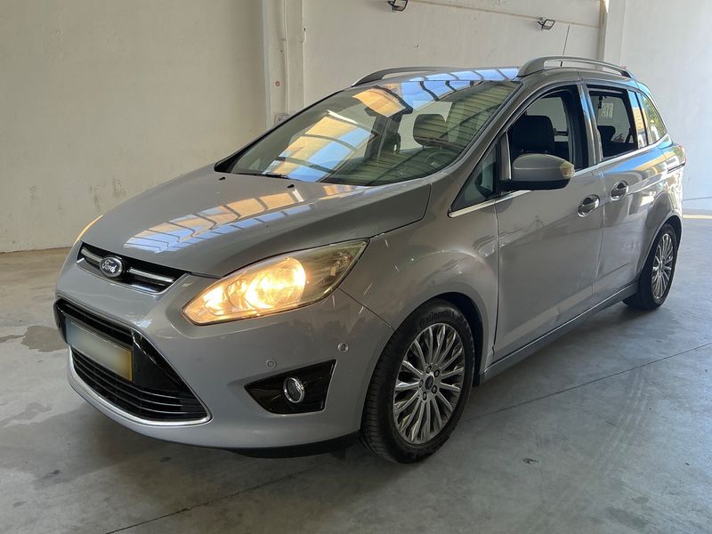 Ford Grand C-Max 1.6 TDCi Titanium 2010 – снимка 1