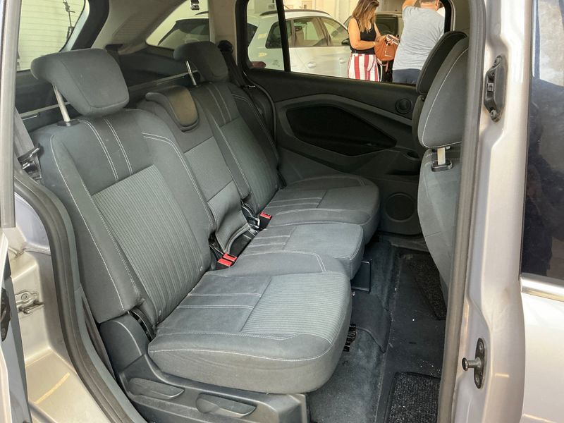 Ford Grand C-Max 1.6 TDCi Titanium 2010 – снимка 19