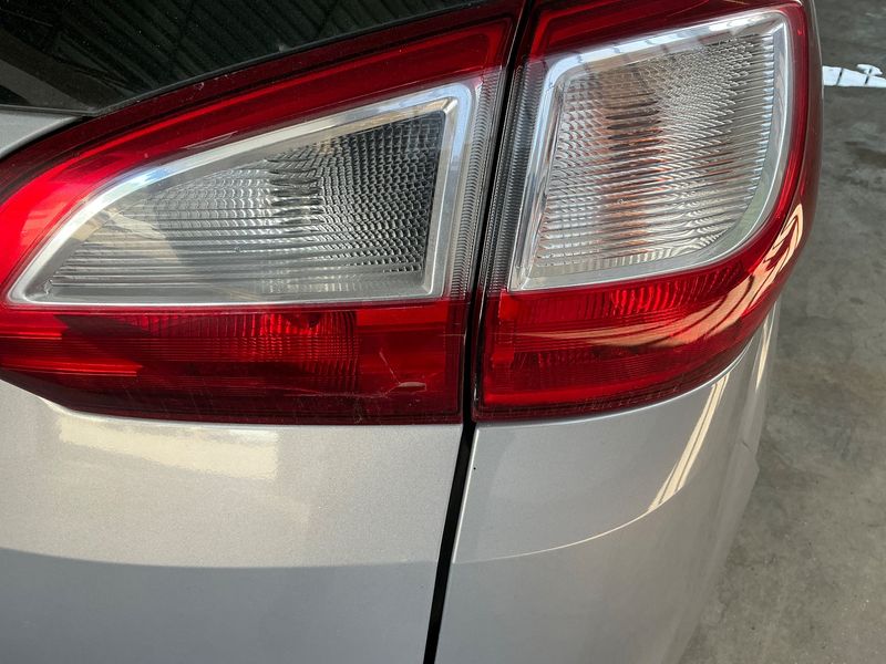Ford Grand C-Max 1.6 TDCi Titanium 2010 – снимка 33