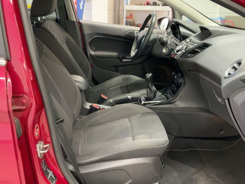 Ford Fiesta 1.0 EcoBoost Titanium 2014 – снимка 16