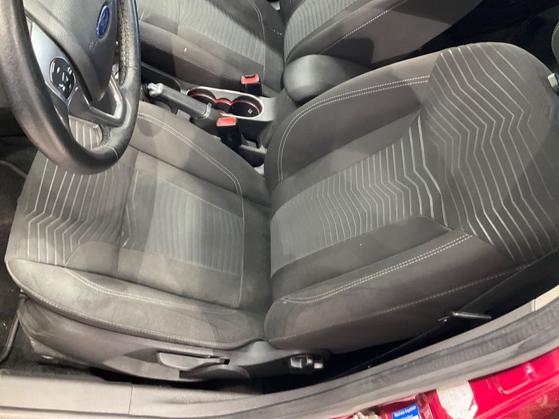 Ford Fiesta 1.0 EcoBoost Titanium 2014 – снимка 44