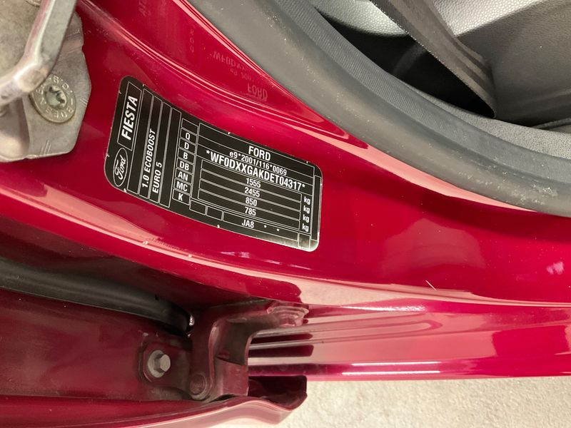 Ford Fiesta 1.0 EcoBoost Titanium 2014 – снимка 25