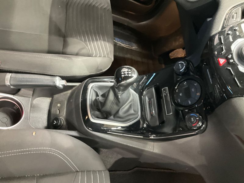 Ford Fiesta 1.0 EcoBoost Titanium 2014 – снимка 38