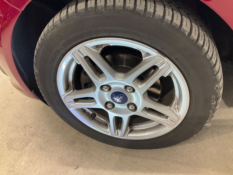 Ford Fiesta 1.0 EcoBoost Titanium 2014 – снимка 27
