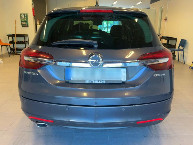 Opel Insignia Sports Tourer 2.0 CDTI Cosmo Pack 2015 – снимка 7