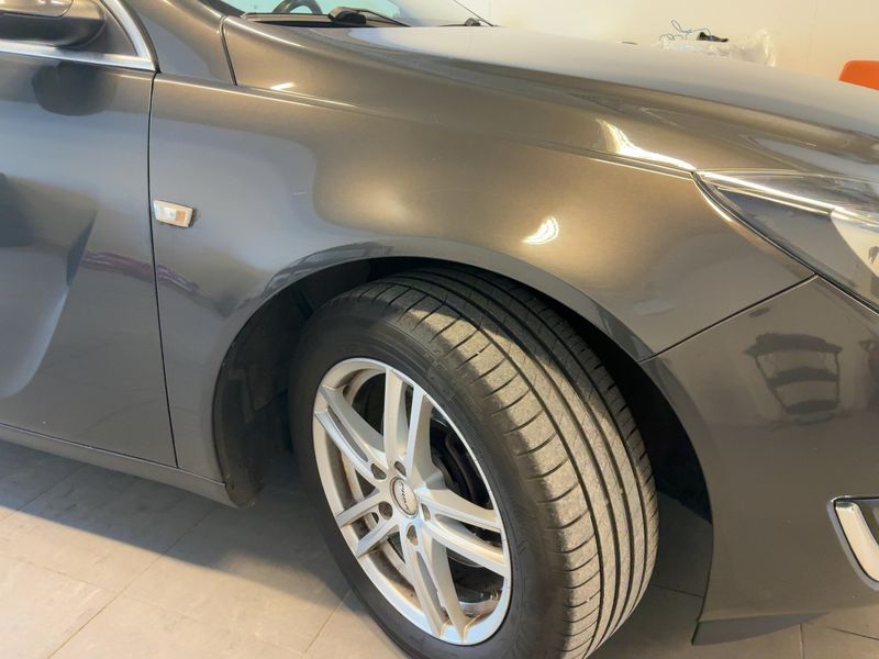 Opel Insignia Sports Tourer 2.0 CDTI Cosmo Pack 2015 – снимка 12