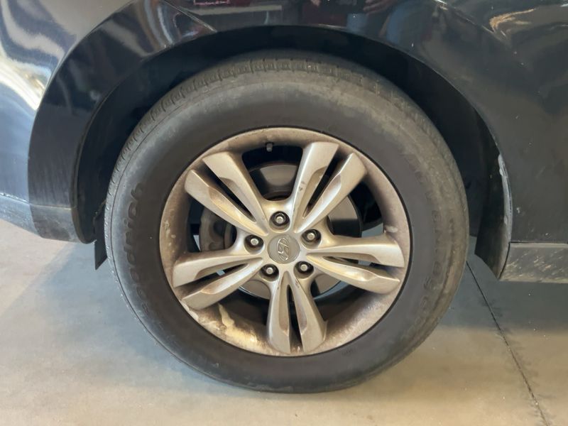 Hyundai ix35 2.0 CRDi Premium AWD 2013 – снимка 3