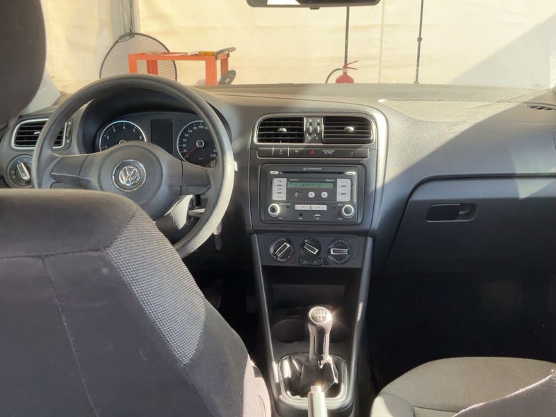 Volkswagen Polo 1.2 Comfortline 2010 – снимка 17
