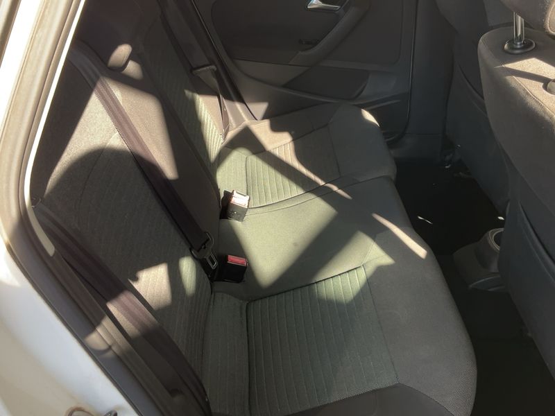 Volkswagen Polo 1.2 Comfortline 2010 – снимка 19