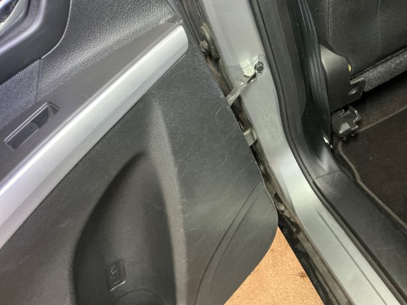 Suzuki SX4 1.6 DDiS Comfort 4x4 2016 – снимка 25