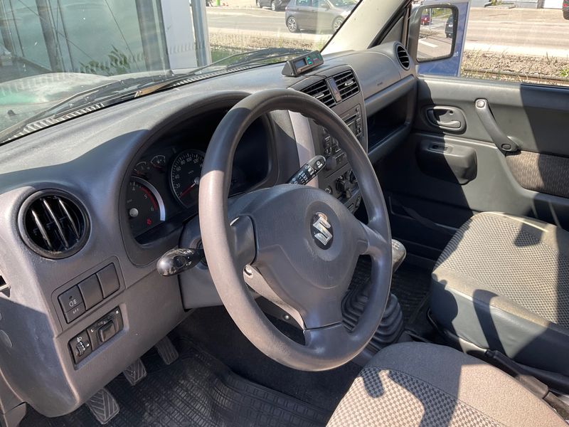 Suzuki Jimny 1.5 DDiS VX 2008 – снимка 36