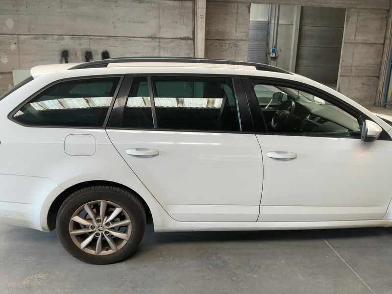 Skoda Octavia 1.6 TDI Ambition 2017 – снимка 10