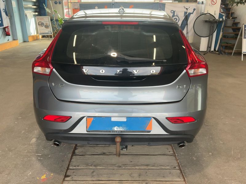 Volvo V40 2.0 D4 You! 2014 – снимка 7