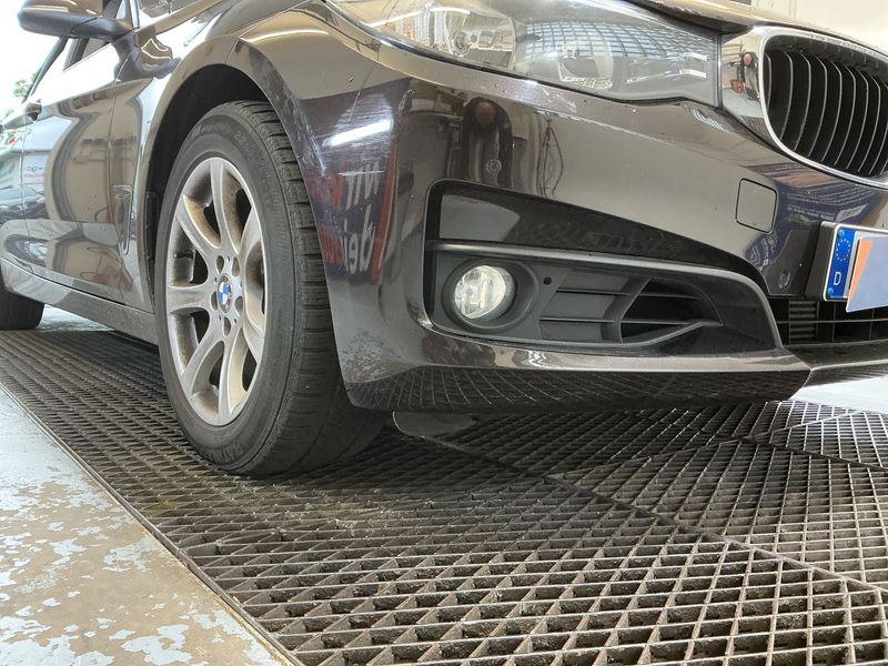 BMW 3er 320i GT 2013 – снимка 33
