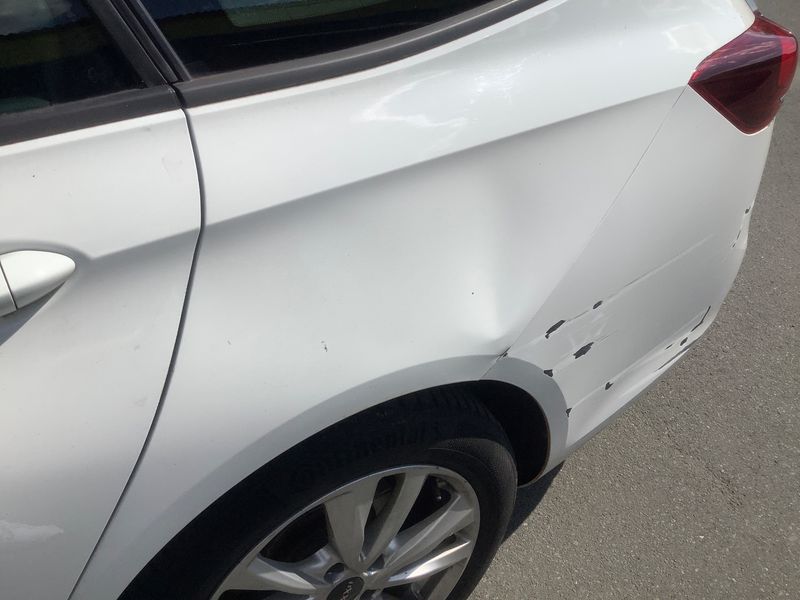 Opel Insignia Sports Tourer 1.6 CDTI DPF Edition 2019 – снимка 23