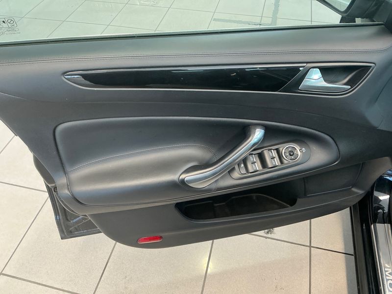Ford Mondeo 2.0 TDCi Titanium 2014 – снимка 28