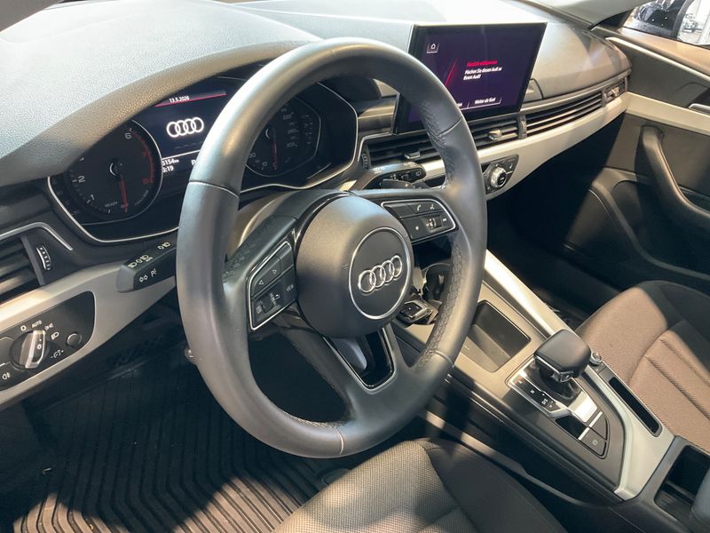 Audi A4 35 TFSI Mild-Hybrid S line 2023 – снимка 31