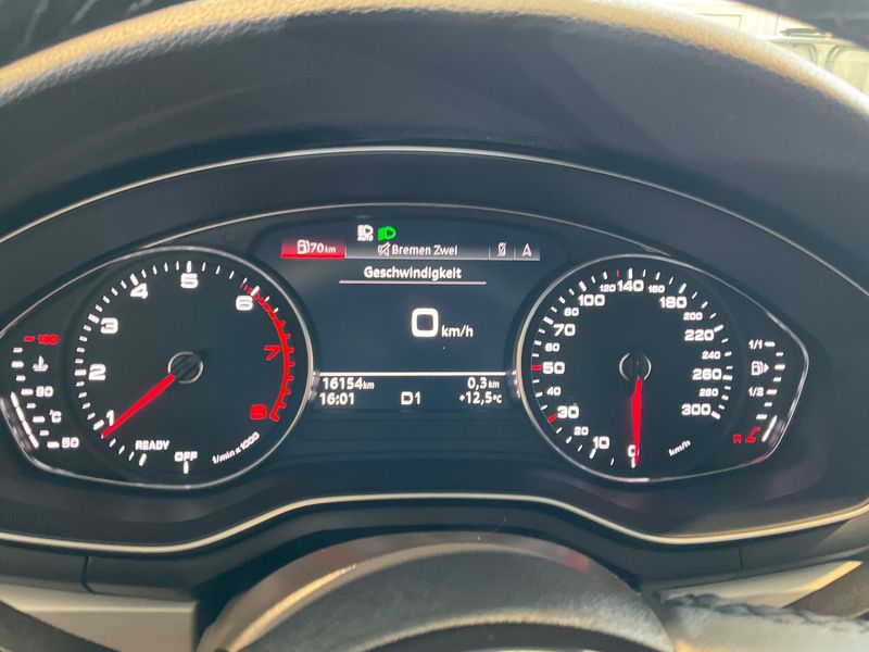 Audi A4 35 TFSI Mild-Hybrid S line 2023 – снимка 18