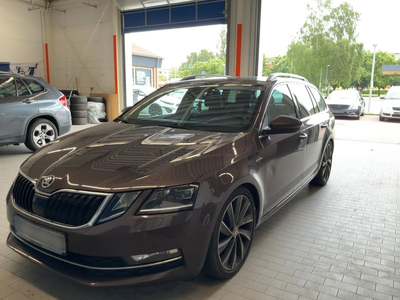 Skoda Octavia 2.0 TDI Laurin & Klement 2017 – снимка 2