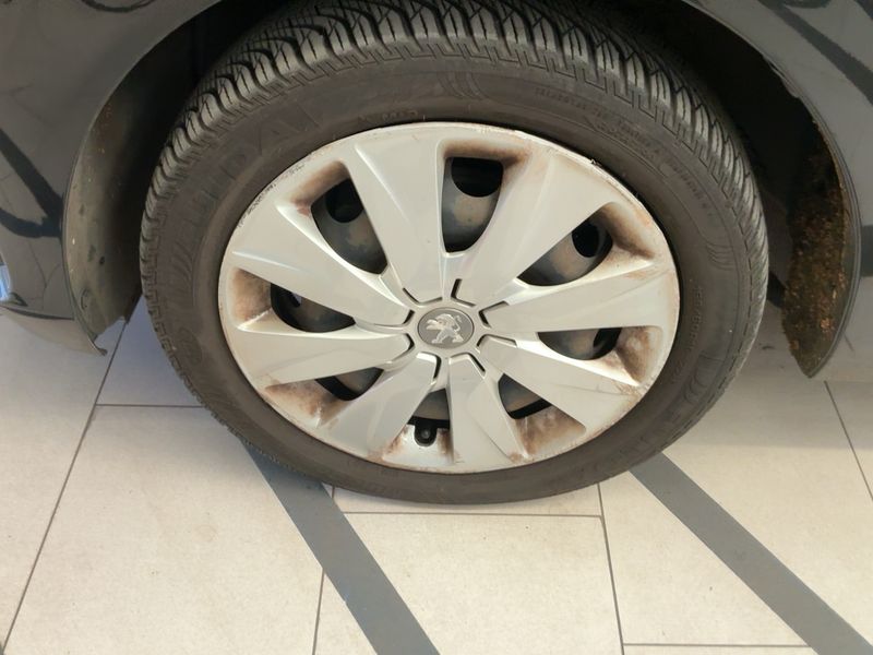 Peugeot 108 1.0 VTi TOP Style 2019 – снимка 3