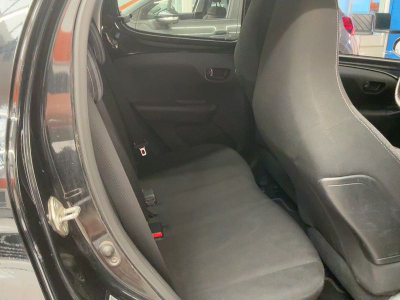 Peugeot 108 1.0 VTi TOP Style 2019 – снимка 19