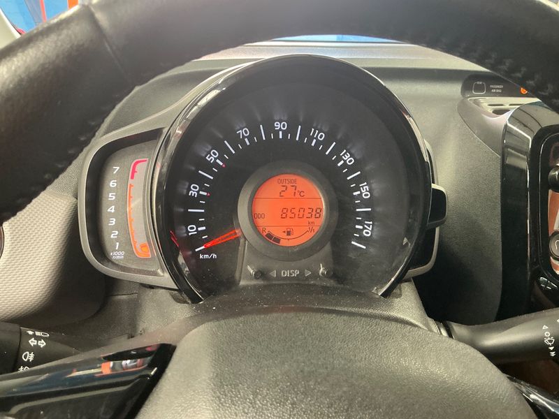 Peugeot 108 1.0 VTi TOP Style 2019 – снимка 18