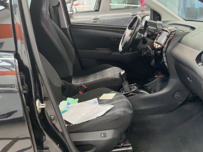 Peugeot 108 1.0 VTi TOP Style 2019 – снимка 16