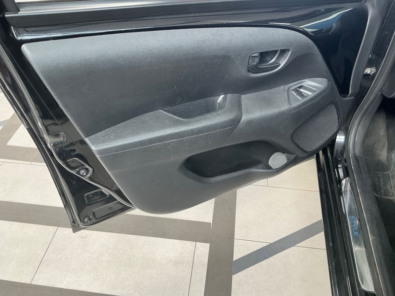 Peugeot 108 1.0 VTi TOP Style 2019 – снимка 26