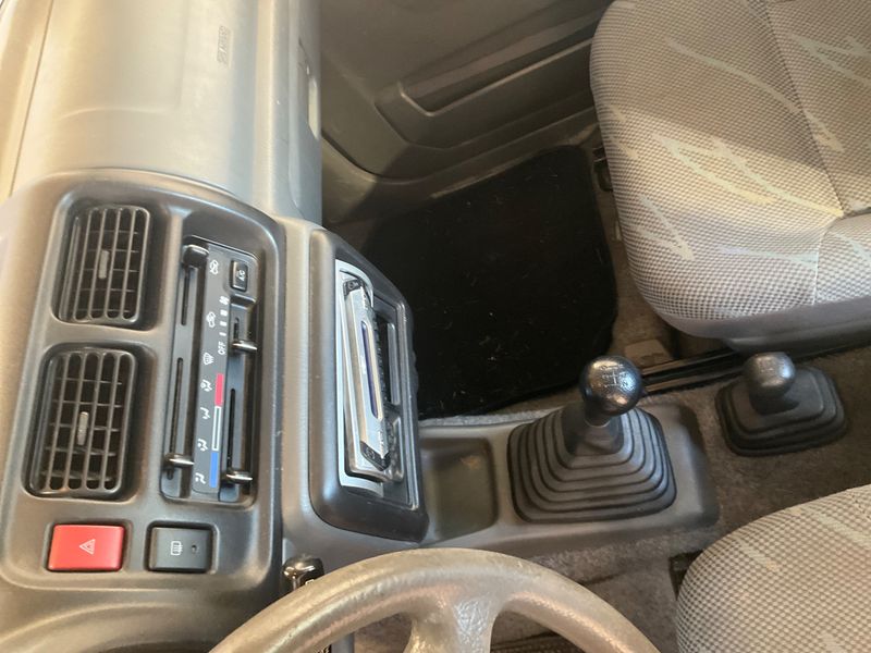 Suzuki Jimny 1.3 JLX 2001 – снимка 30