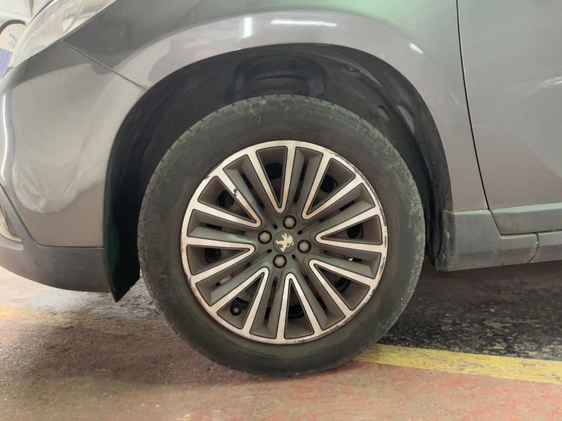 Peugeot 2008 1.6 e-HDi Active 2015 – снимка 3