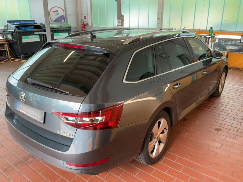 Skoda Superb 2.0 TDI Style 2016 – снимка 8