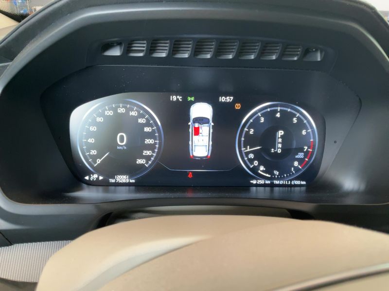 Volvo XC90 2.0 T6 Inscription AWD 2016 – снимка 19