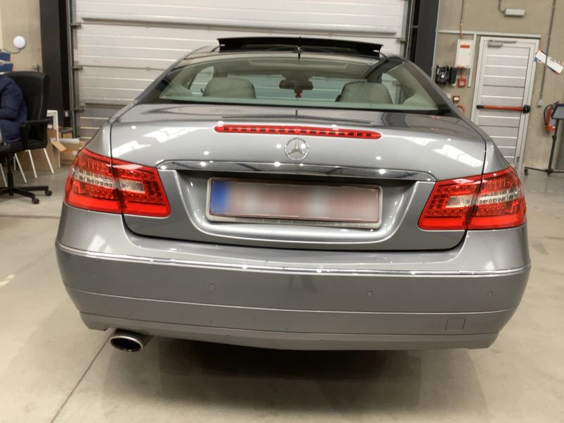 Mercedes-Benz E-Klasse E 220 CDI BlueEfficiency Elegance 2011 – снимка 5