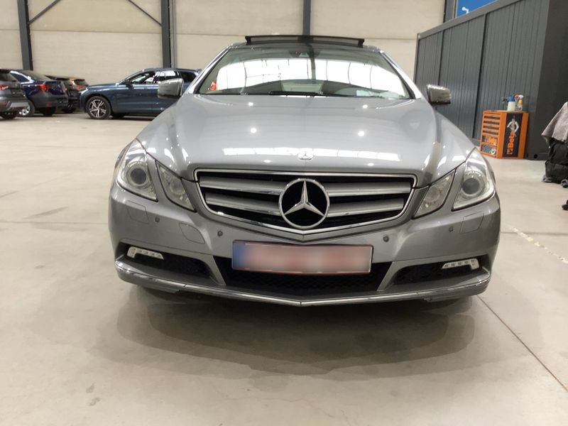 Mercedes-Benz E-Klasse E 220 CDI BlueEfficiency Elegance 2011 – снимка 9