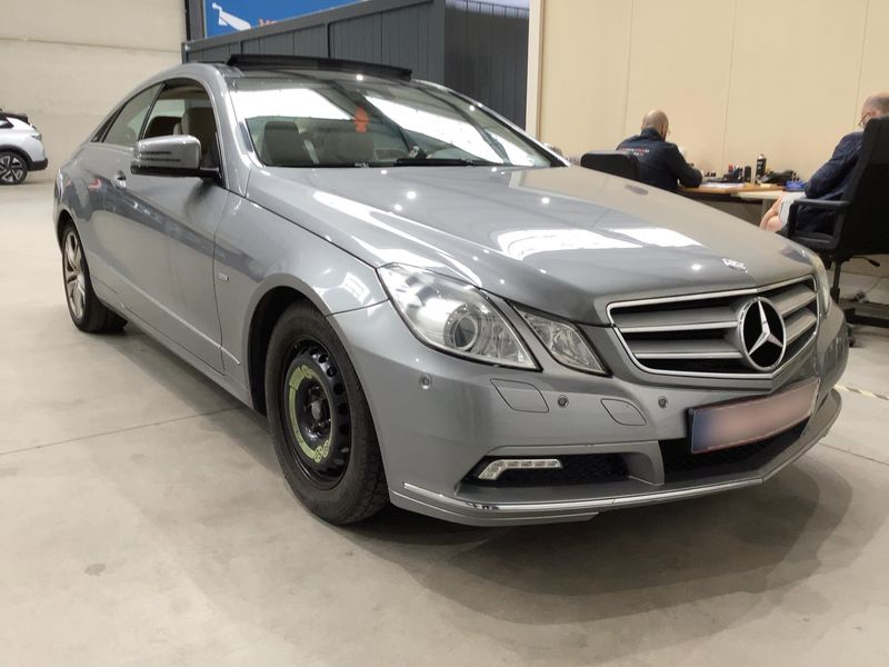 Mercedes-Benz E-Klasse E 220 CDI BlueEfficiency Elegance 2011 – снимка 8