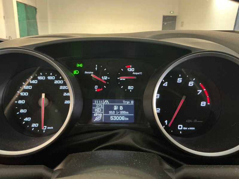 Alfa Romeo Giulietta 1.4 Turbo Super 2016 – снимка 18
